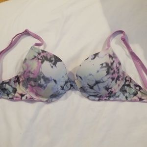 VS Pink lavender/gray marble lightly lined bra